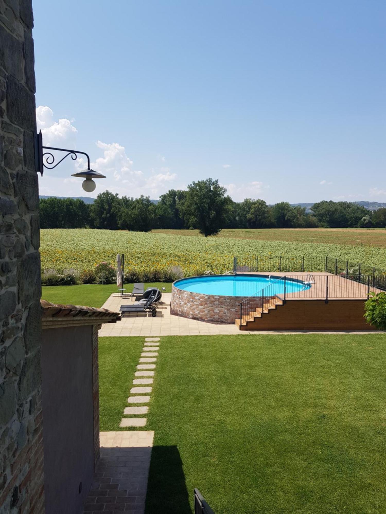 טודי Agriturismo Villa Al Piano מראה חיצוני תמונה
